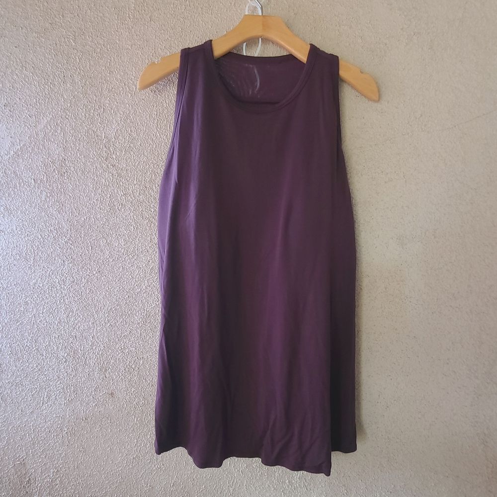 EUC SHEBIRD built in bra race back top